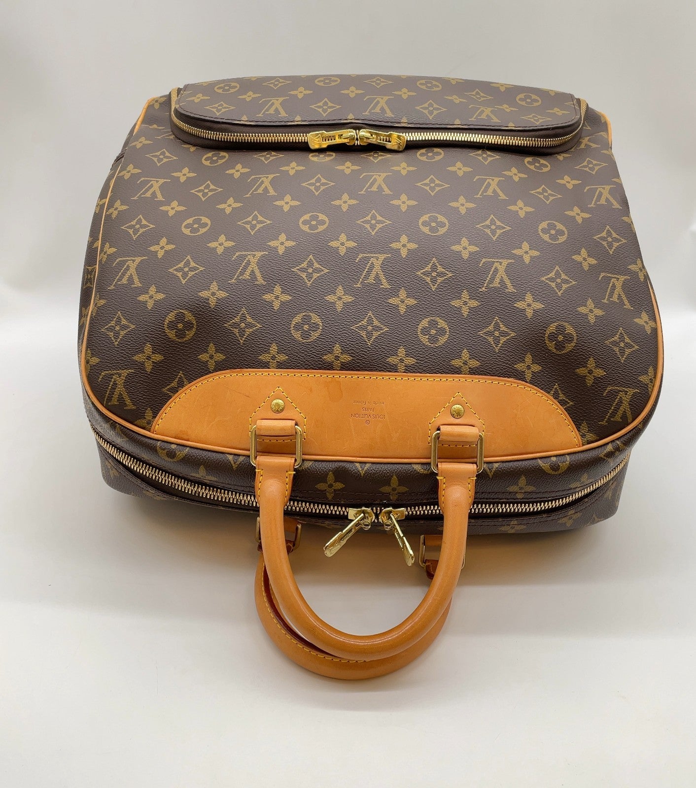 Louis Vuitton Evasion Travel Bag Monogram 3370