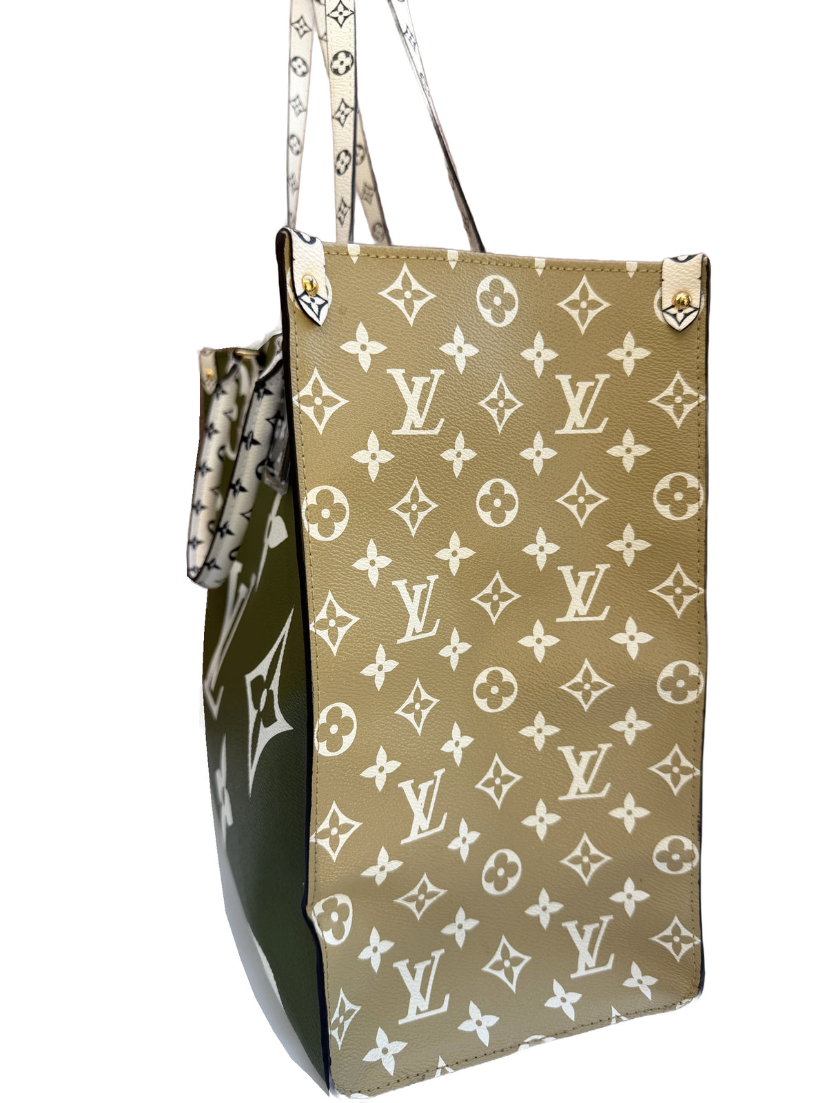 Louis Vuitton OnTheGo GM Giant Monogram Khaki 3507