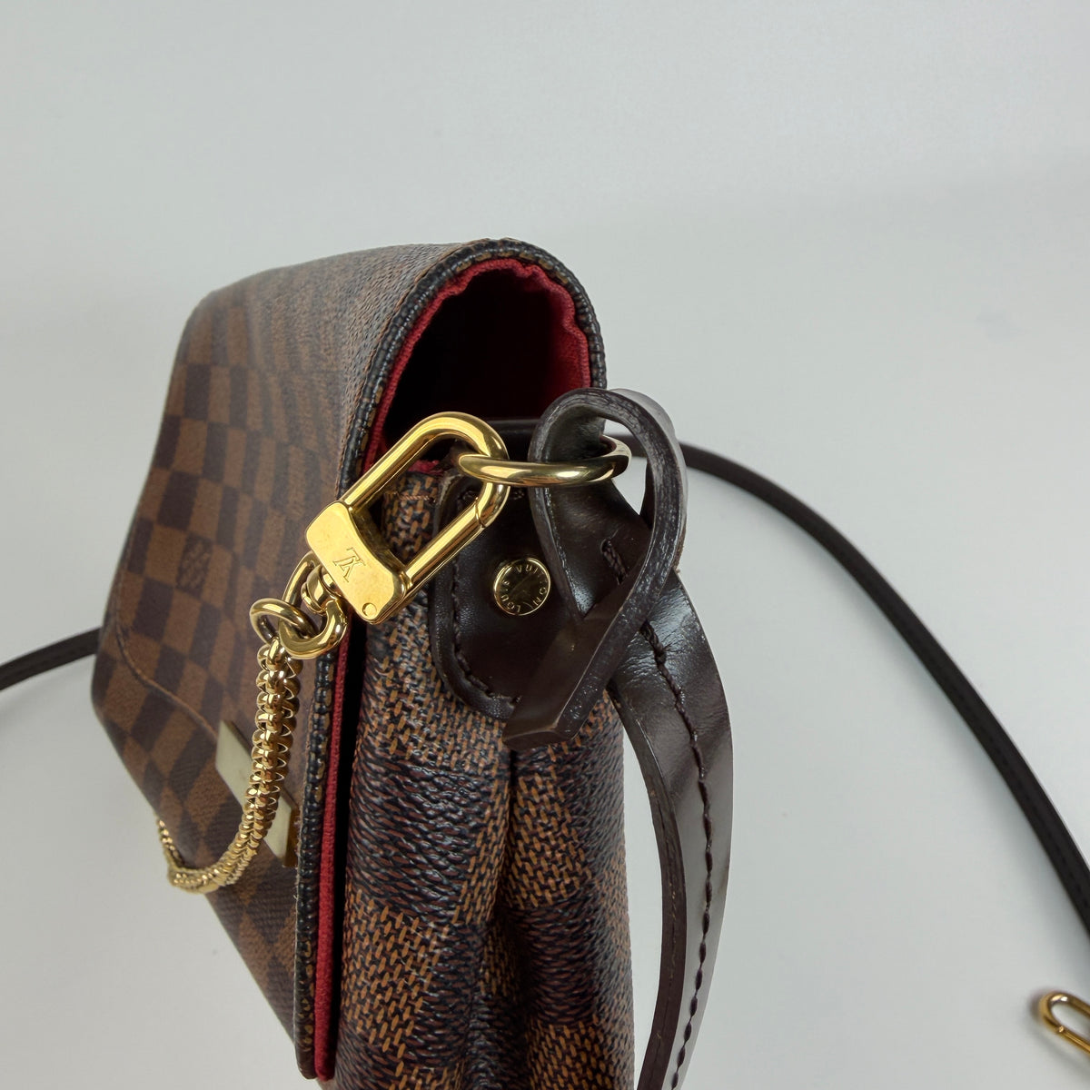 Louis Vuitton Favorite MM Damier Ebene 2387