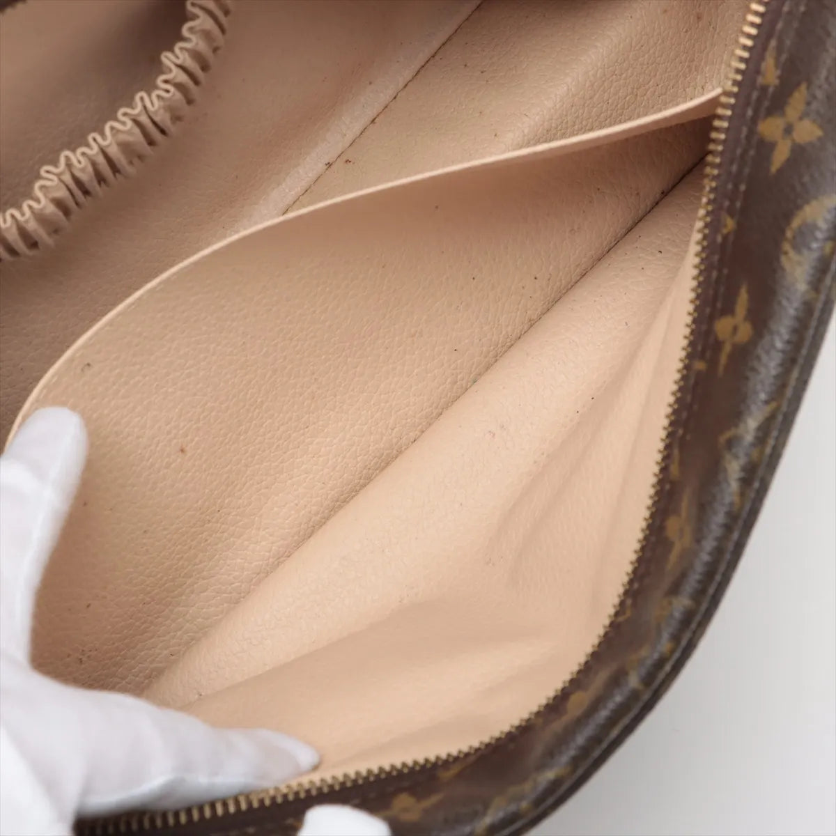 Louis Vuitton Trousse Toiletry Case Monogram 2879