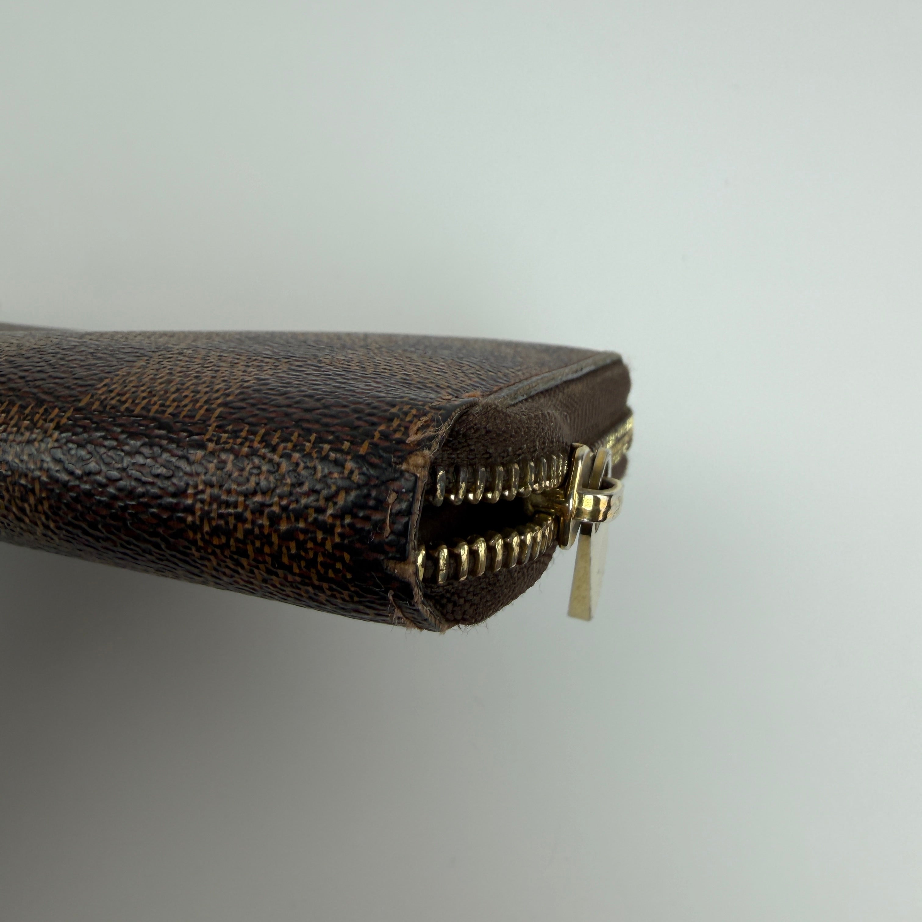 Louis Vuitton Zippy Wallet Damier Ebene 2477