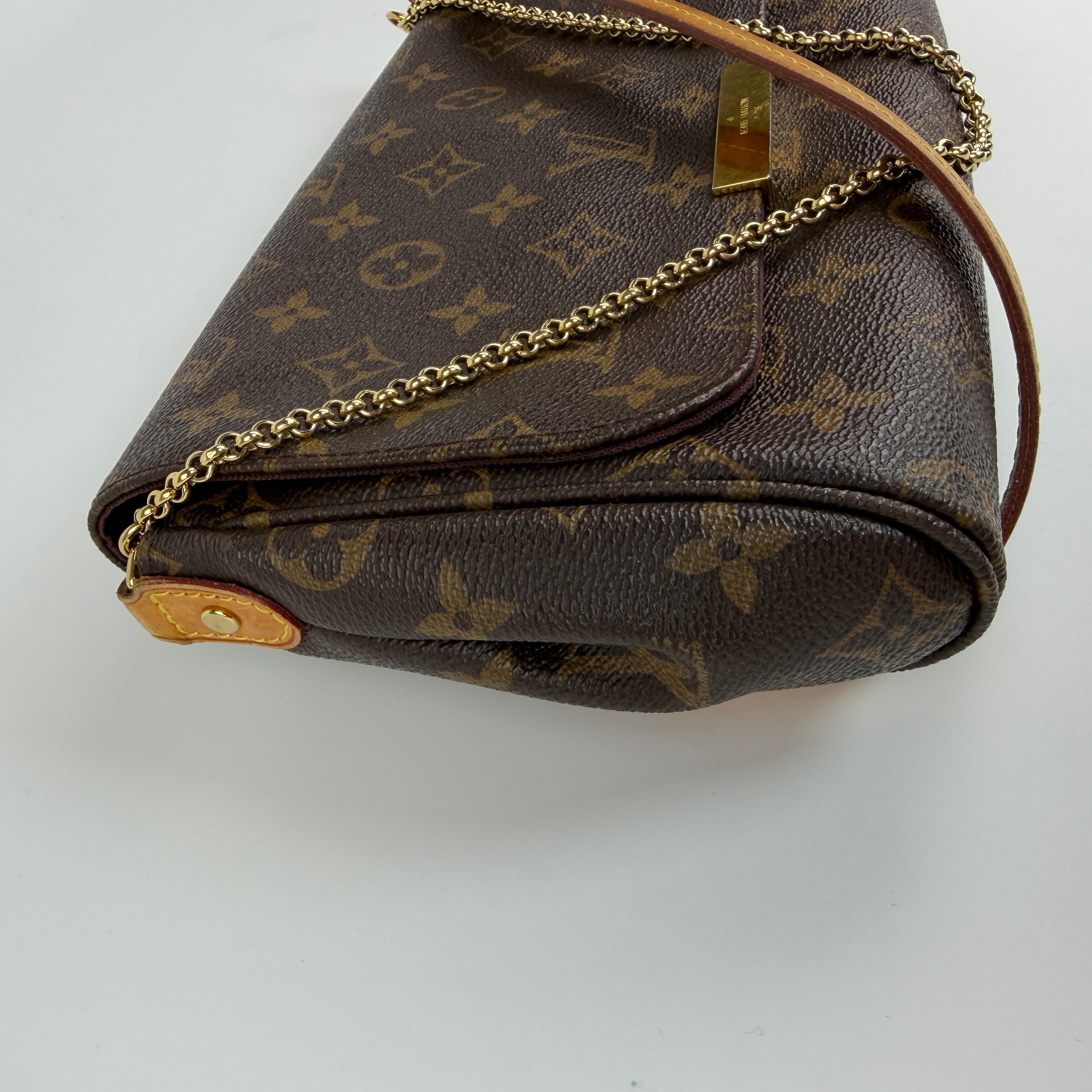 Louis Vuitton Favorite MM Monogram 3030