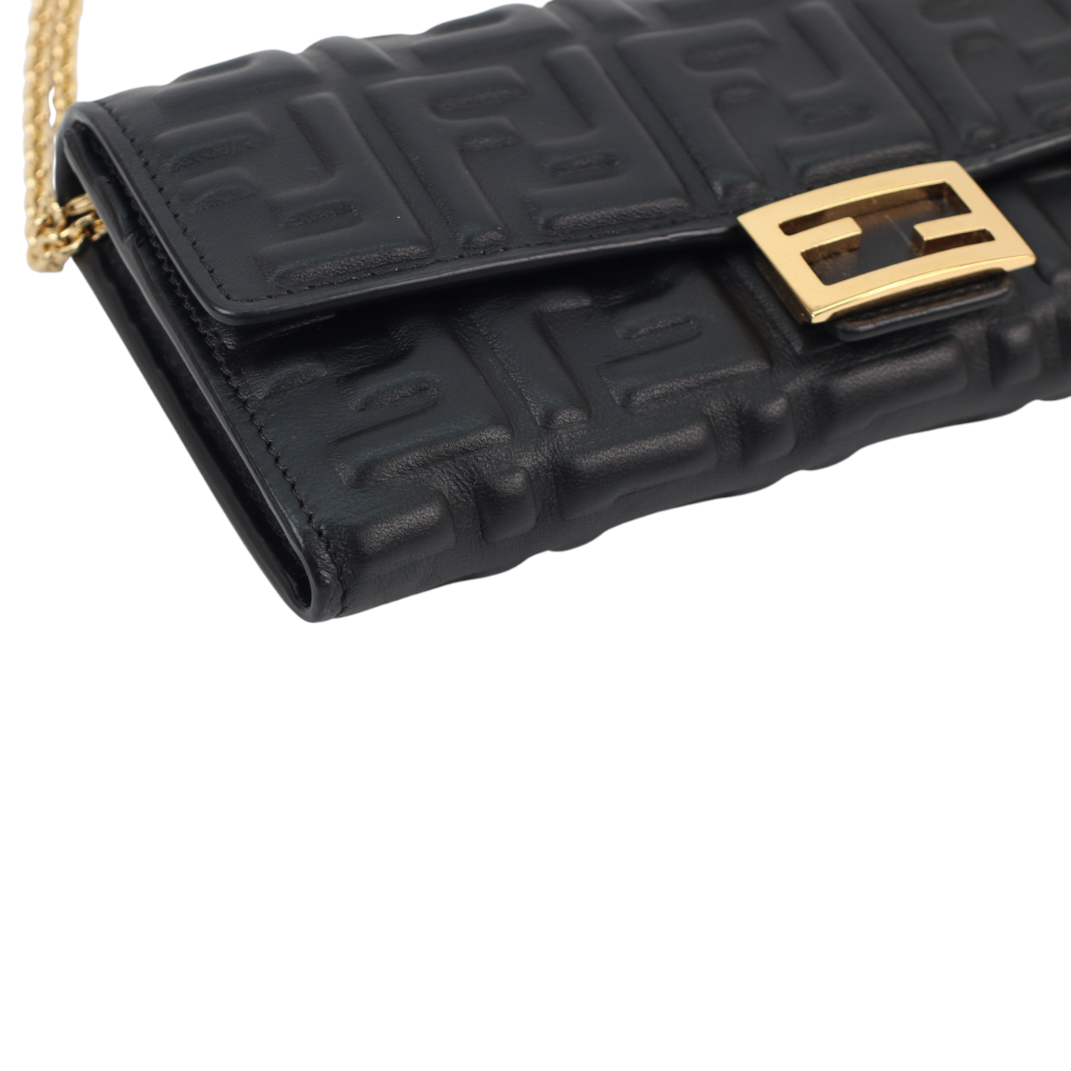 Fendi Baguette Continental Wallet on Chain Black 3025