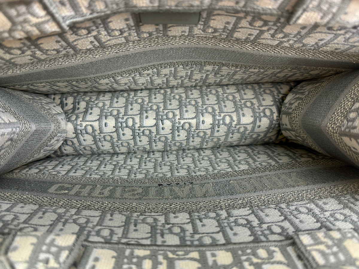 Dior Medium Book Tote Grey Oblique