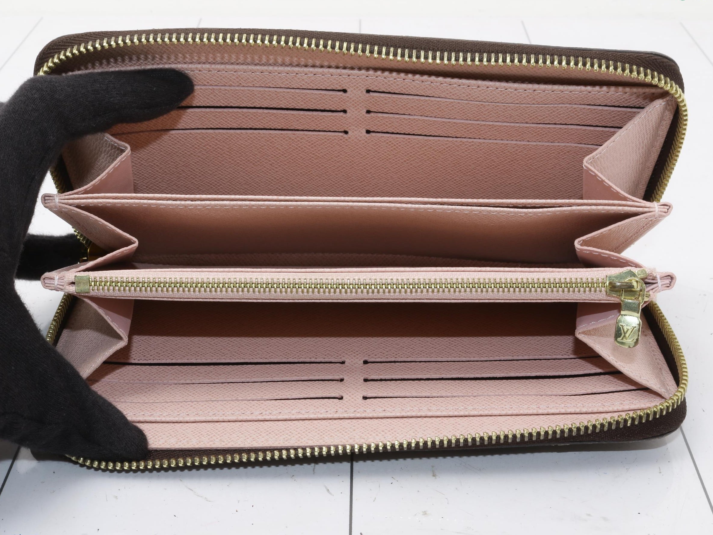 Louis Vuitton Zippy Wallet Monogram Rose Ballerine 2915