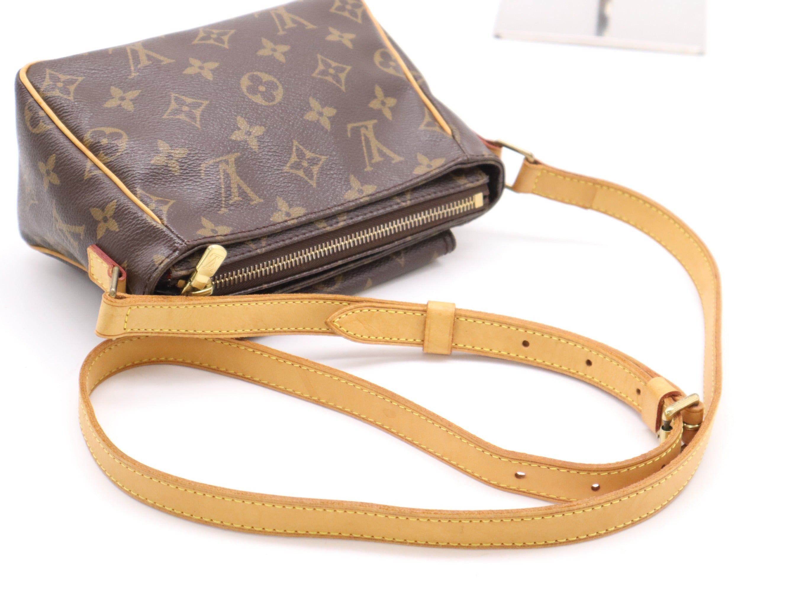 Louis Vuitton Viva Cite PM Crossbody Monogram 2930