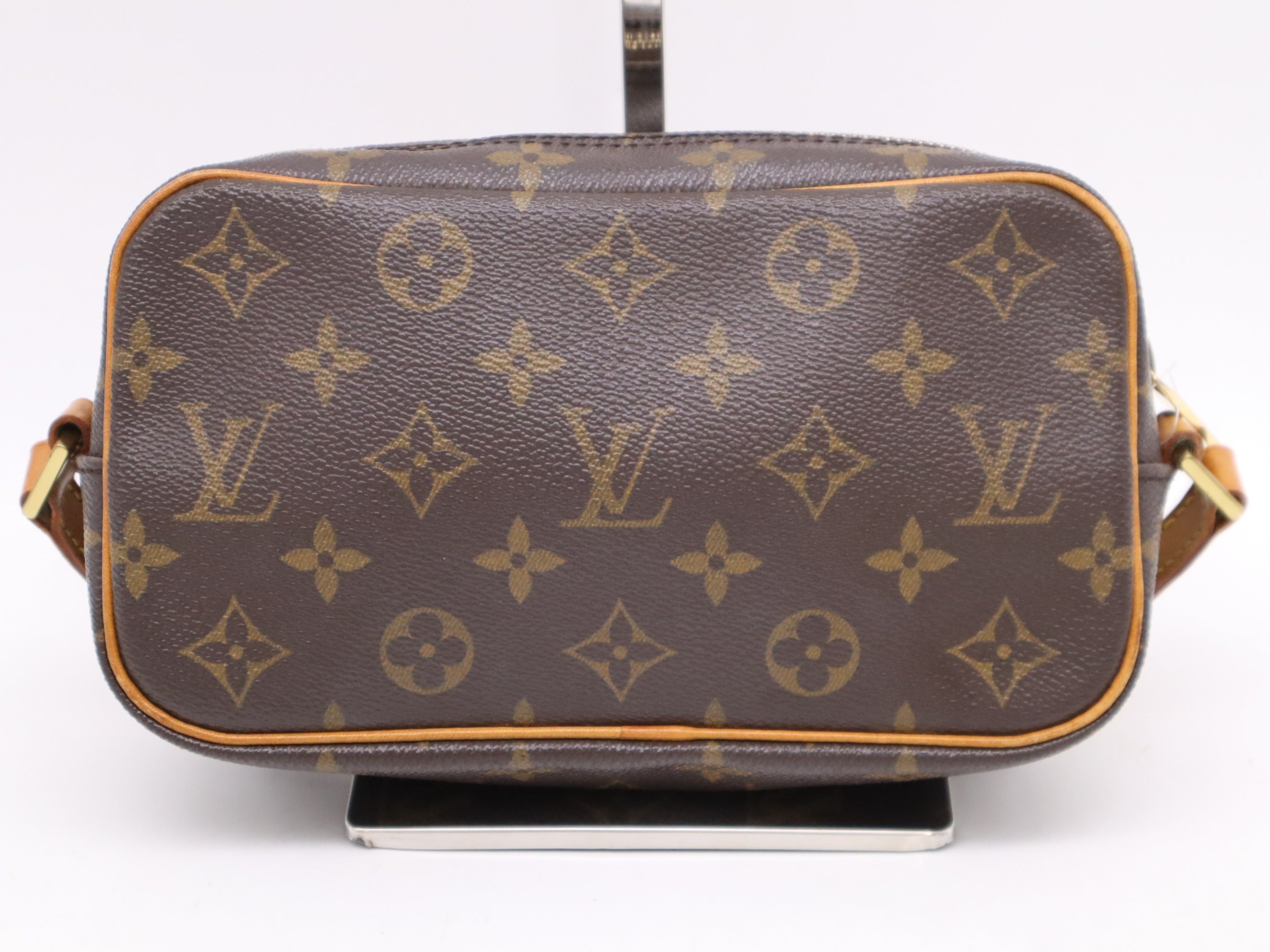Louis Vuitton Pochette Cite Monogram 2931