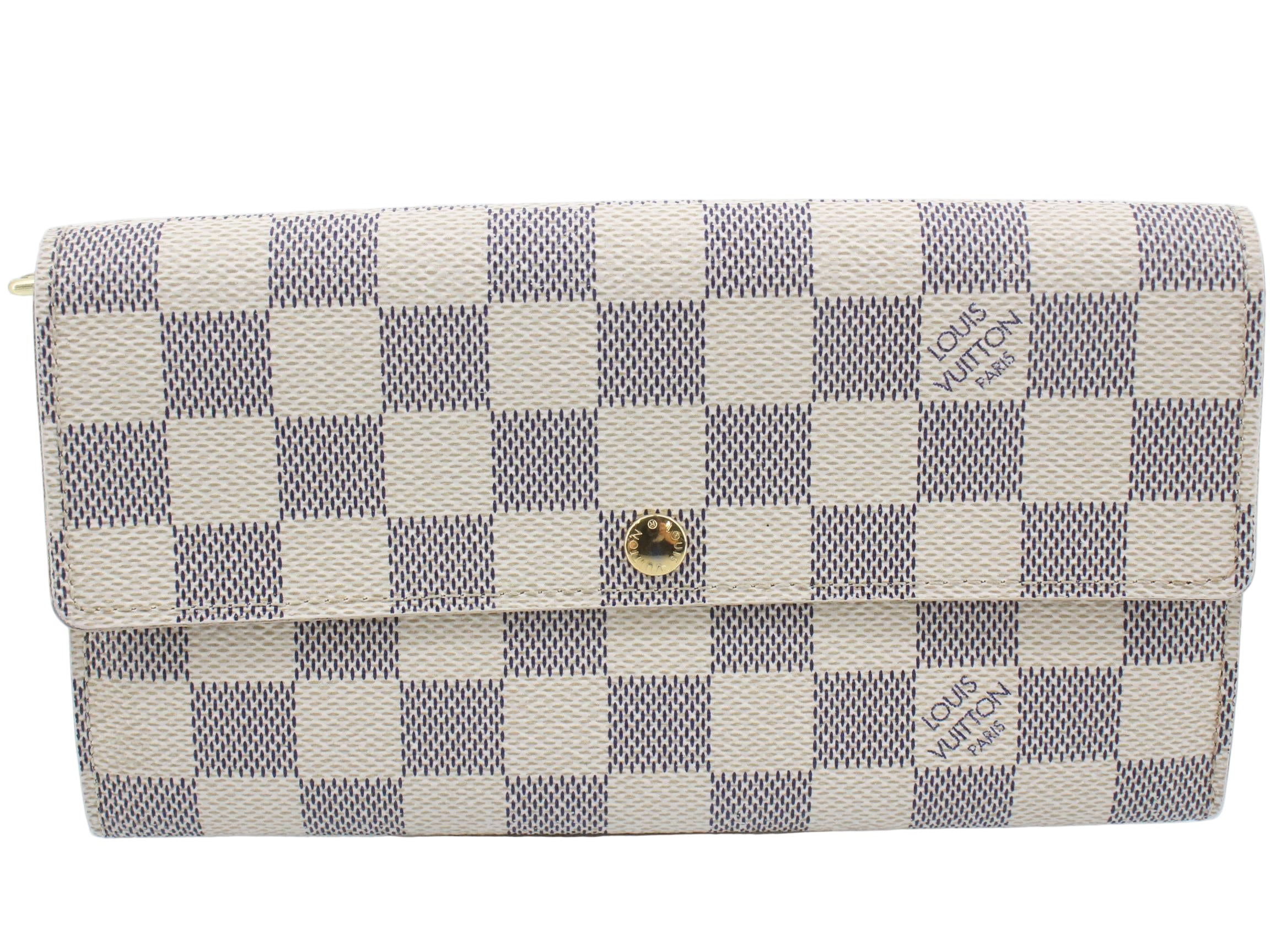 Louis Vuitton  Sarah wallet with damier azur