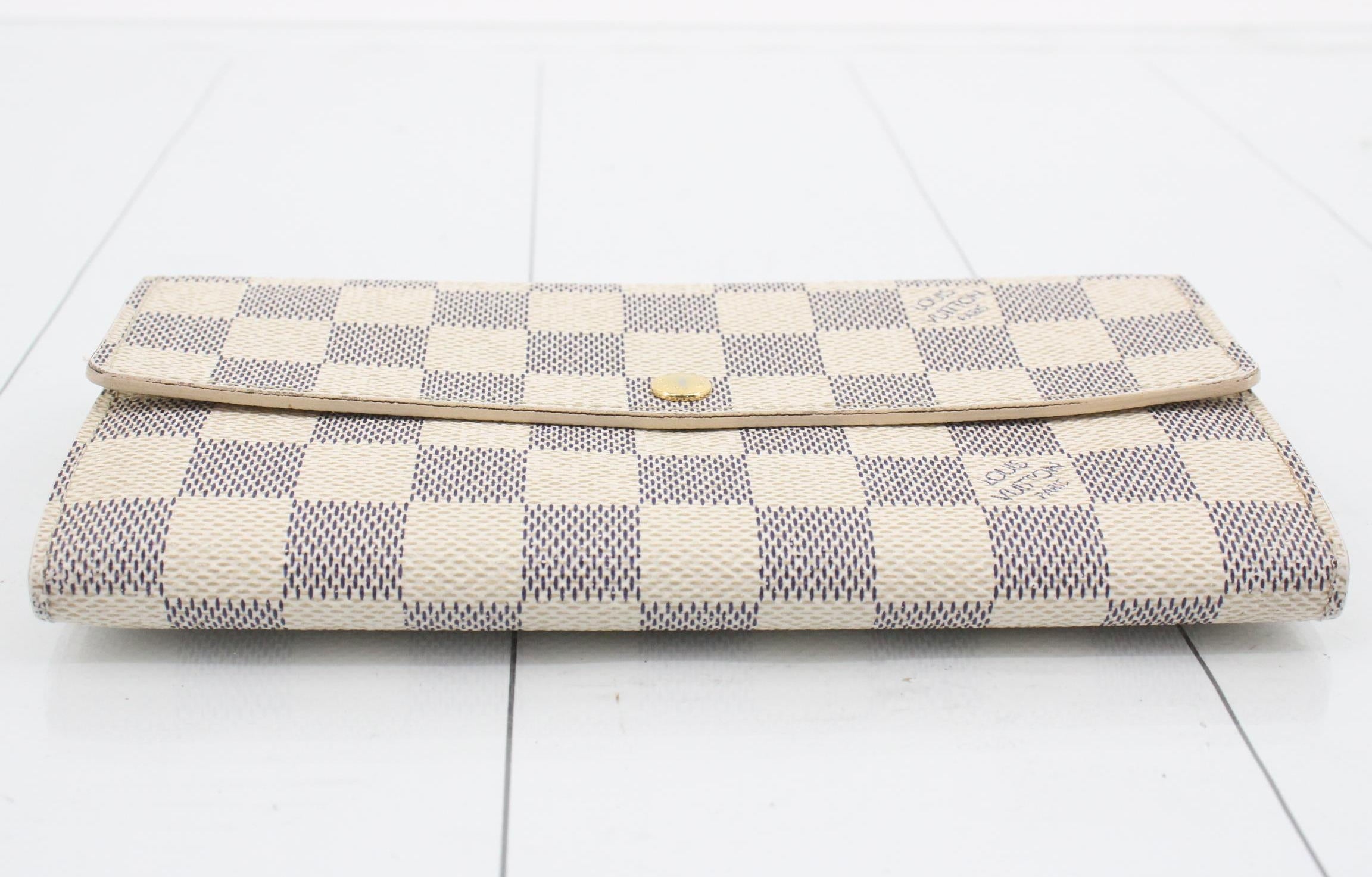 Louis Vuitton Sarah Wallet 10-Card Damier Azur 2995