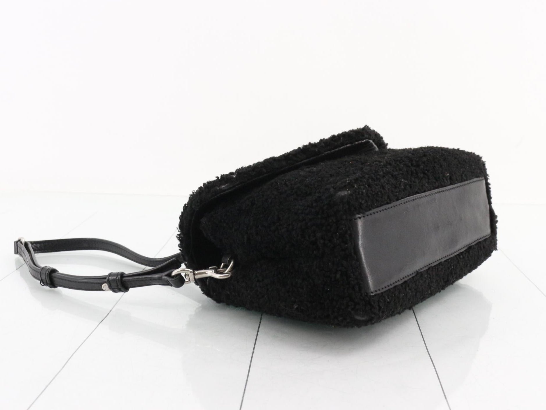 YSL LouLou Toy Black Shearling  3326