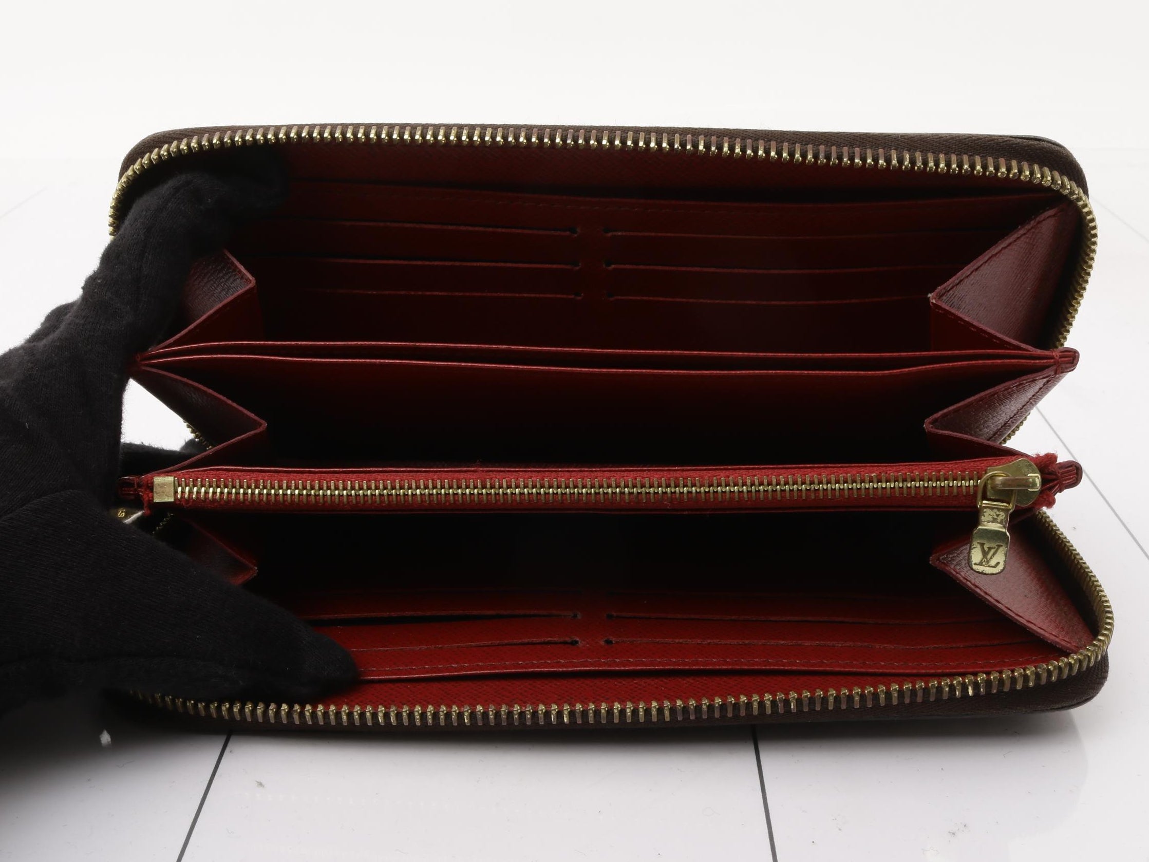 Louis Vuitton Zippy Wallet Monogram Fuchsia 3443