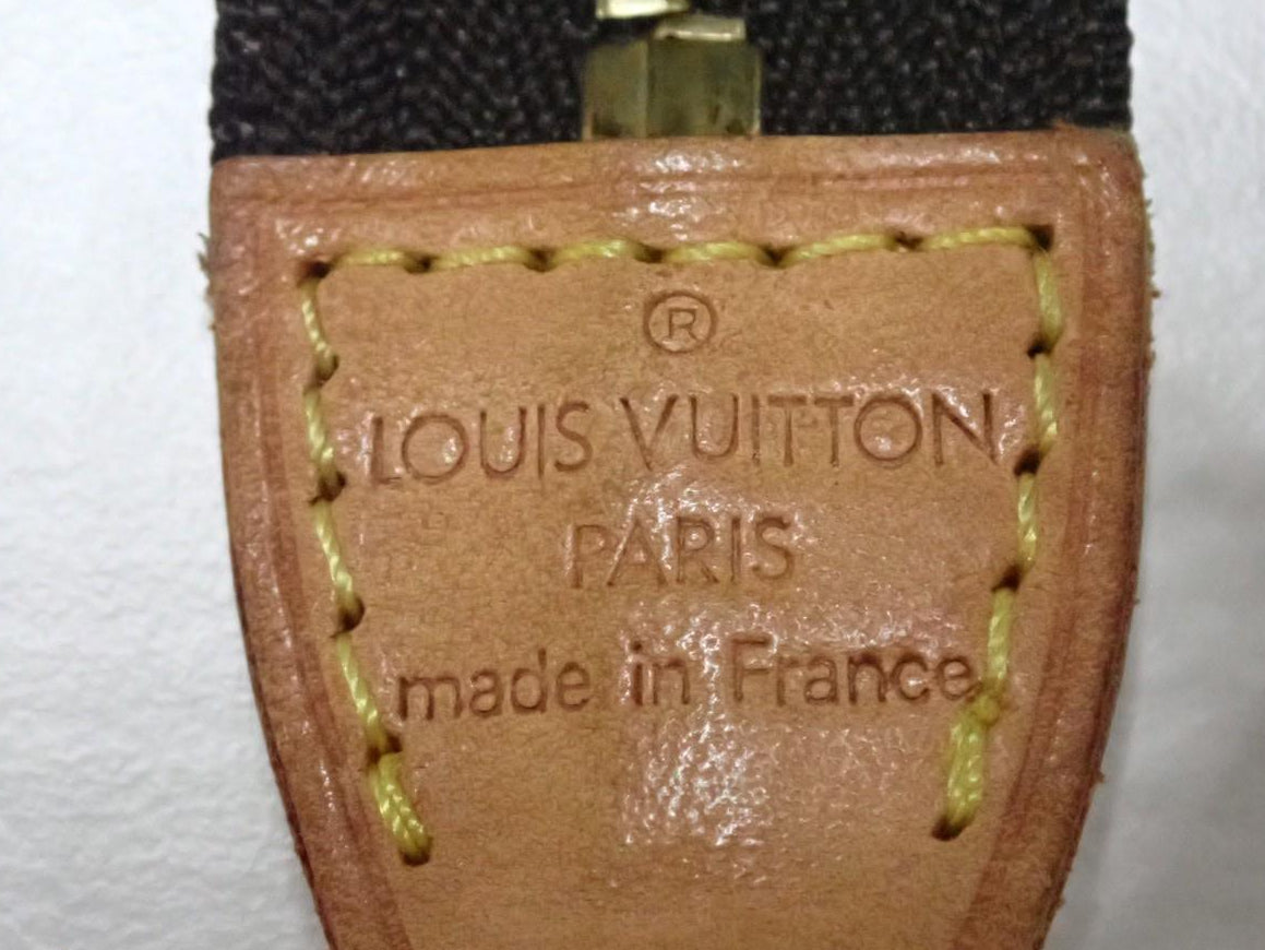 Louis Vuitton Pochette Accessories Monogram 2946