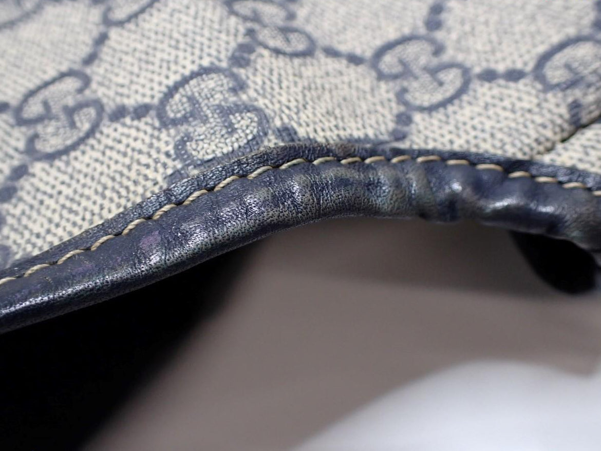 Gucci GG Supreme Navy Shoulder Bag 2917