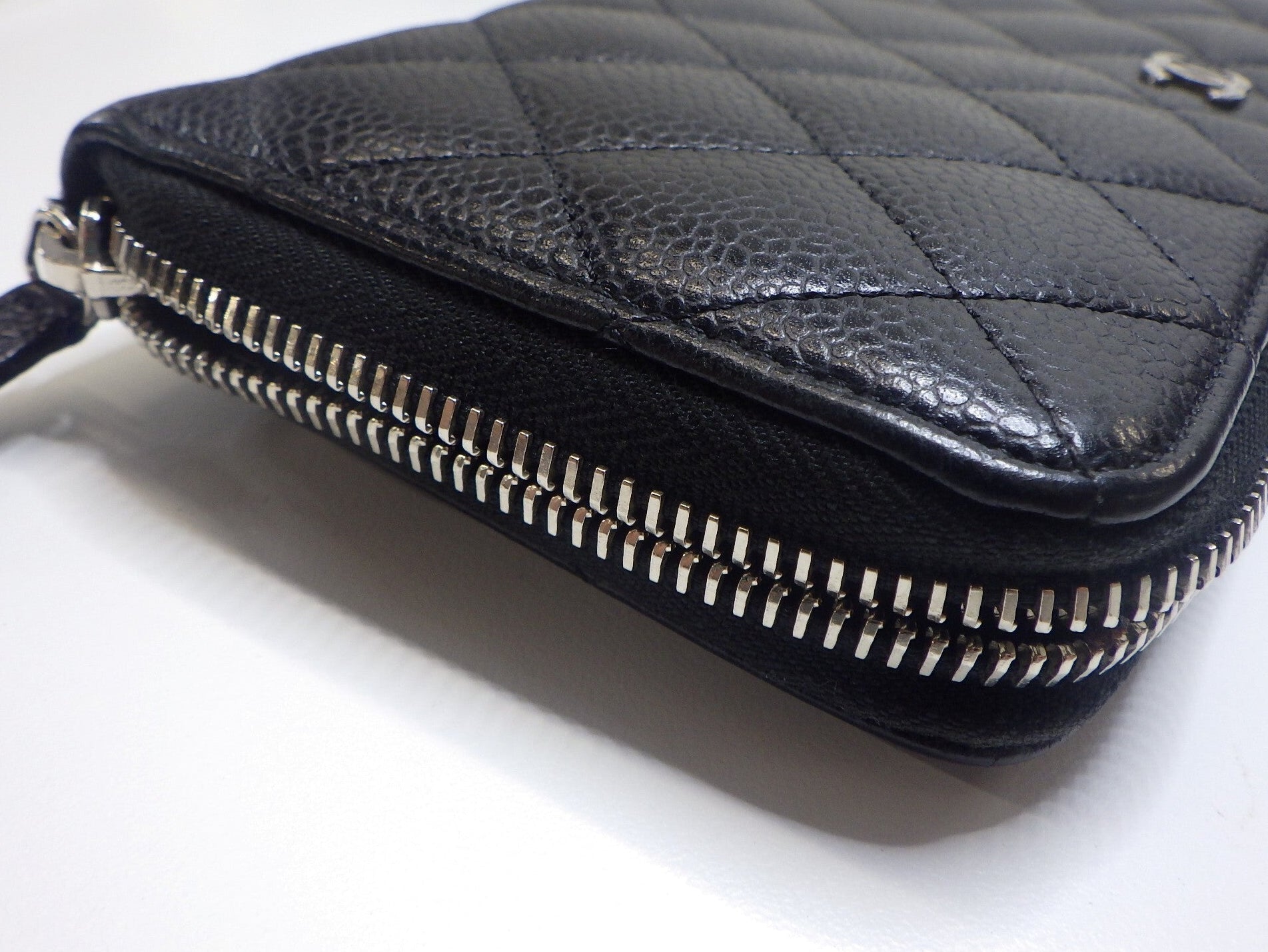 Chanel Zippy Wallet Black Caviar 2918
