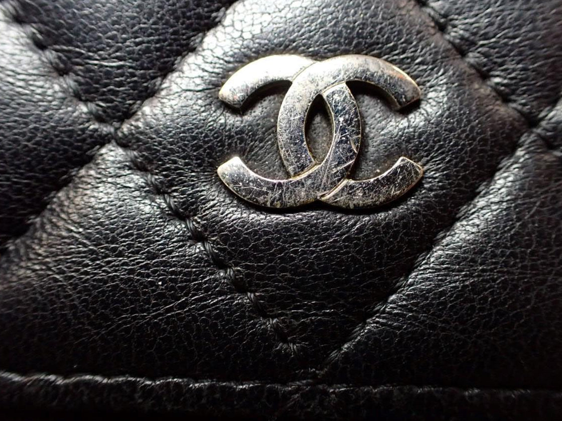 Chanel Long Snap Wallet Black Lambskin 2923