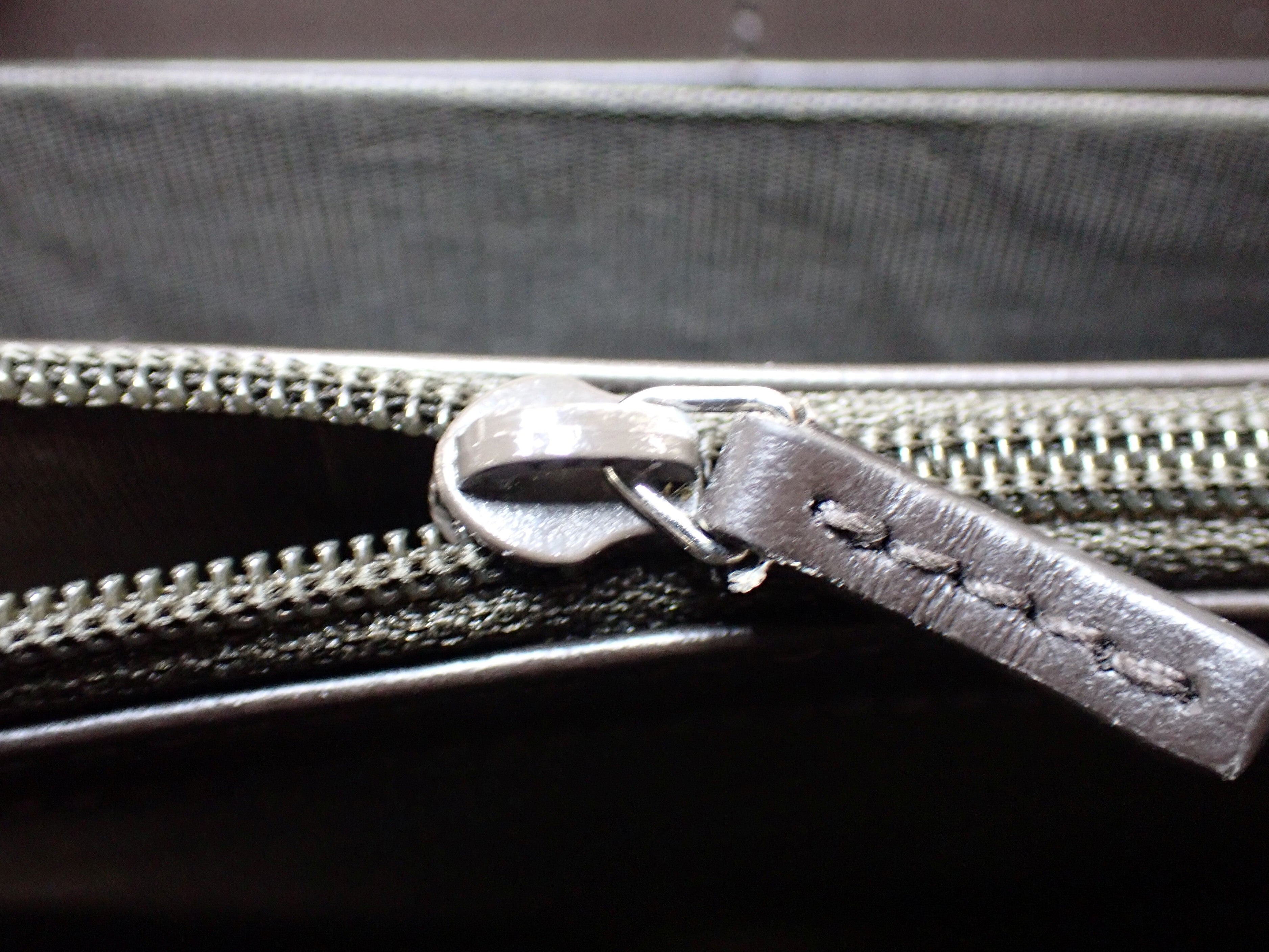 Gucci Web Zippy Wallet GG Supreme Sherry Line 2956