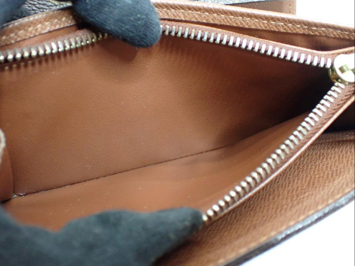 Louis Vuitton Alexandria Wallet Monogram 2962