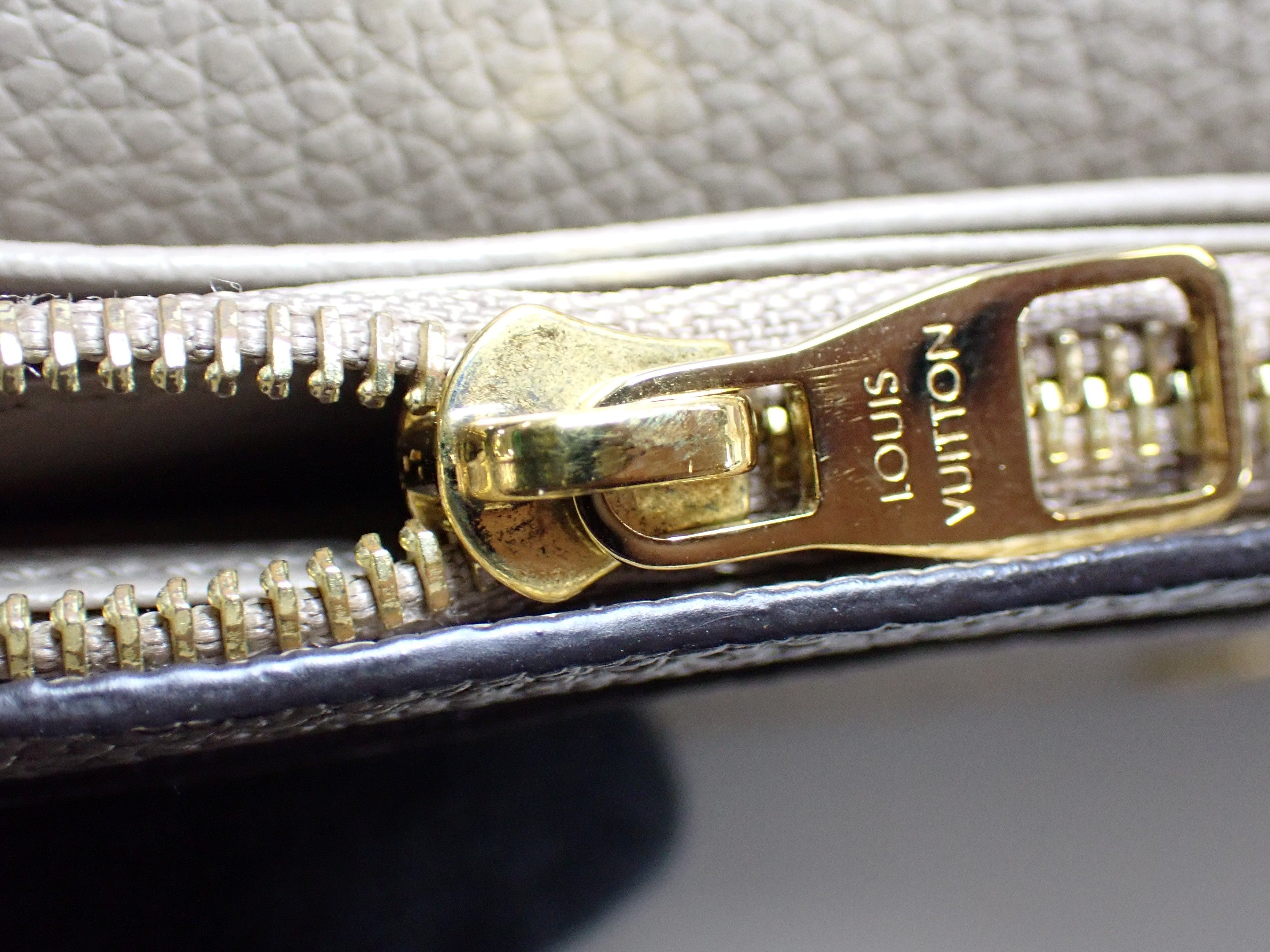 Louis Vuitton Sarah Wallet NM Tourterelle Grey Empreinte 2970