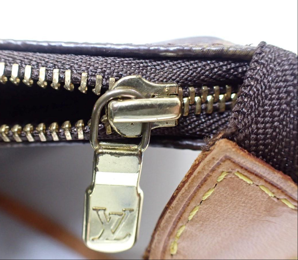 Louis Vuitton Pochette Accessories Long Strap Monogram 2993