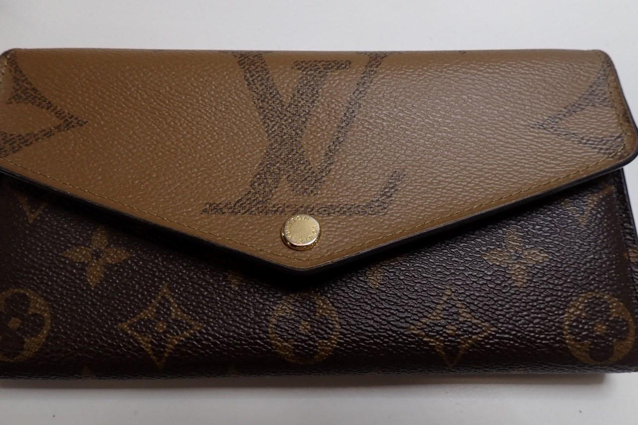 Louis Vuitton Sarah Wallet Giant Monogram Reverse 3057