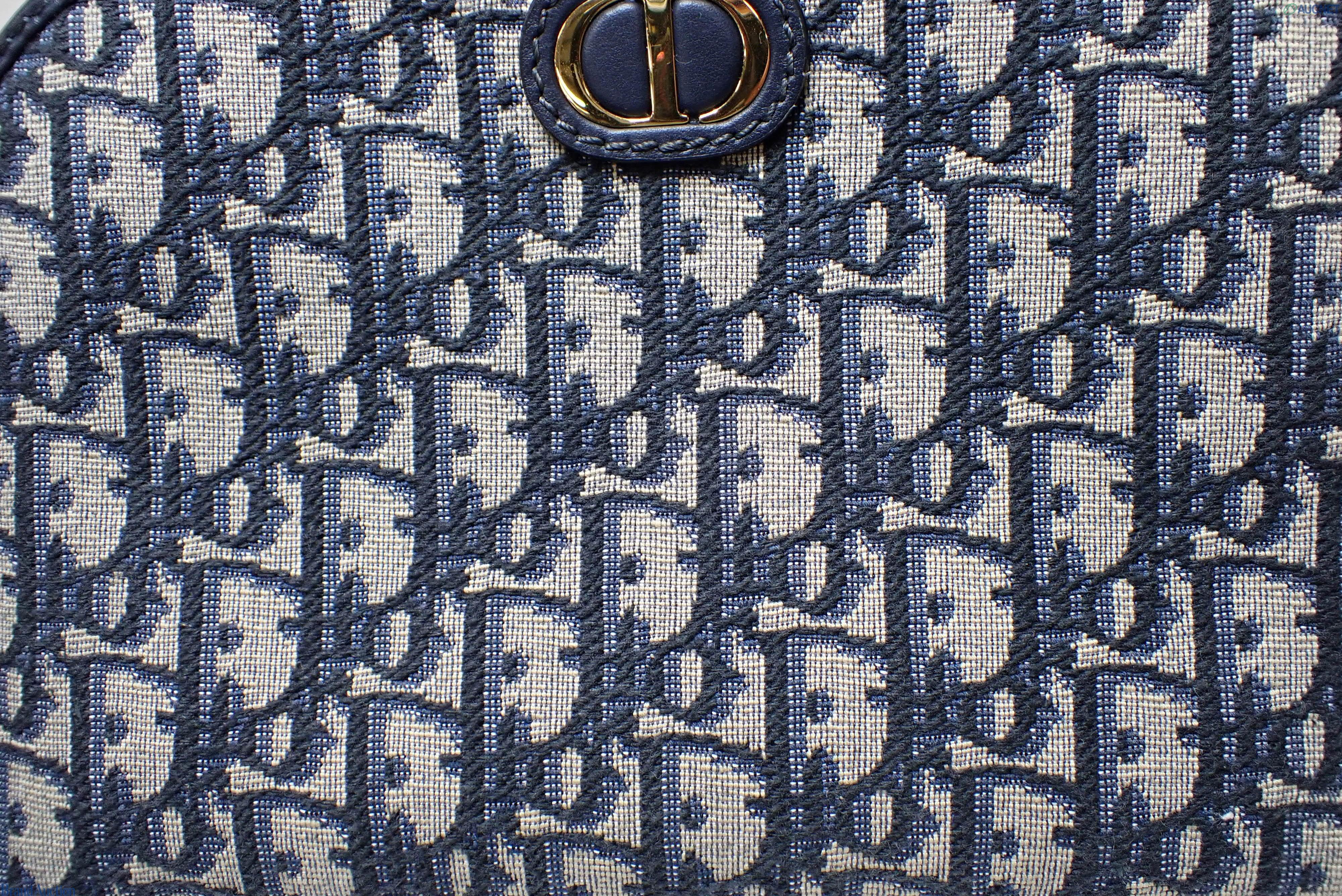 Dior 30 Montaigne Aphrodite Pouch Oblique Navy 3061