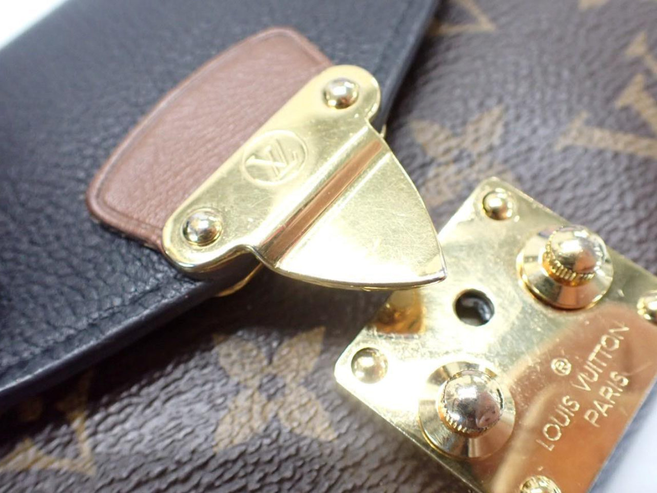 Louis Vuitton Pallas Wallet Monogram Black 3067