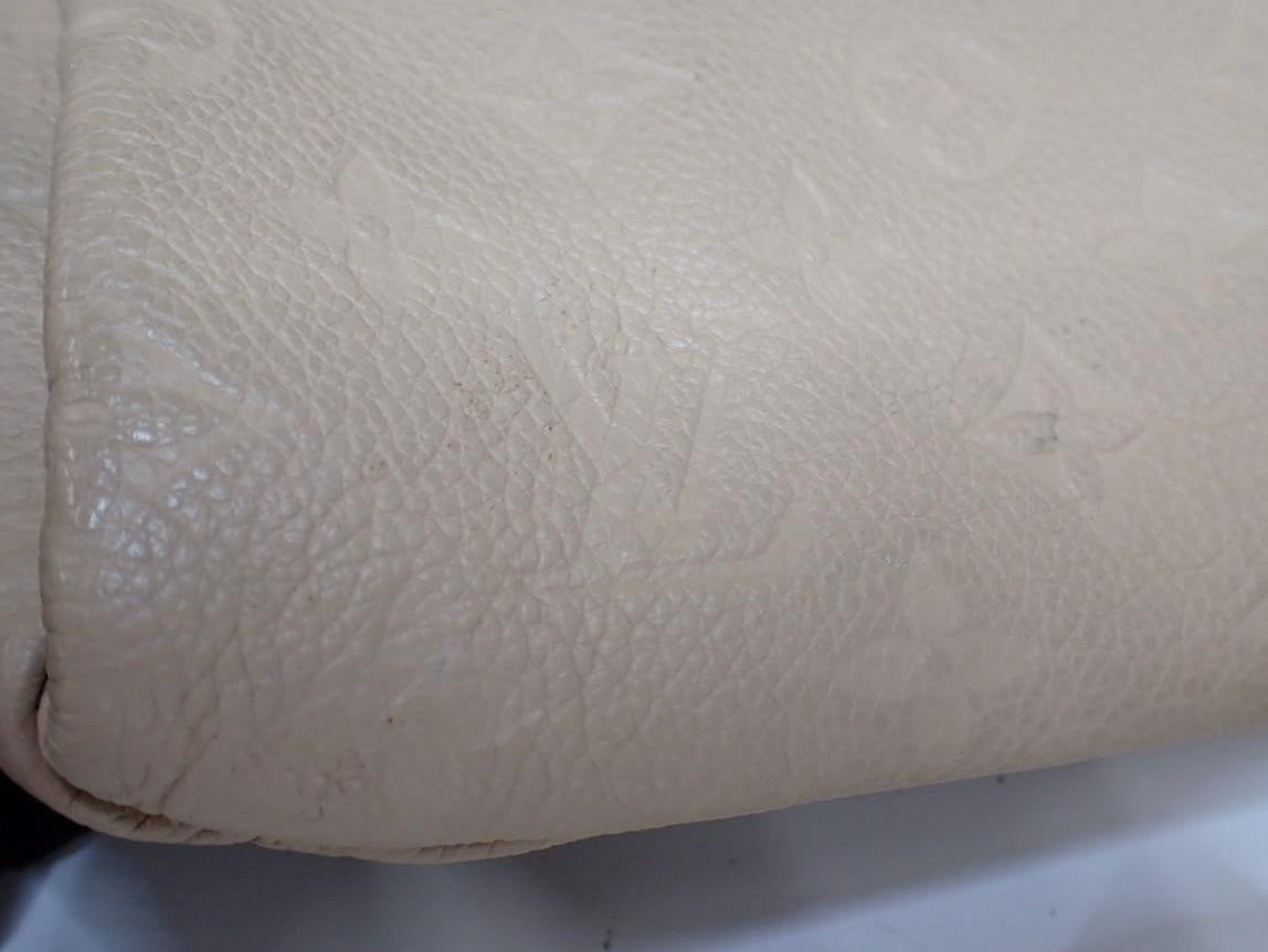 Louis Vuitton Artsy MM Beige Empreinte 3161