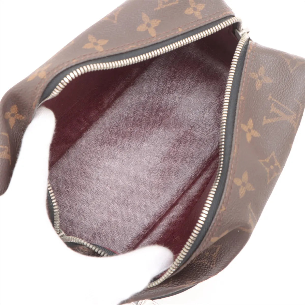 Louis Vuitton Trousse Toiletry Monogram Macassar 3149