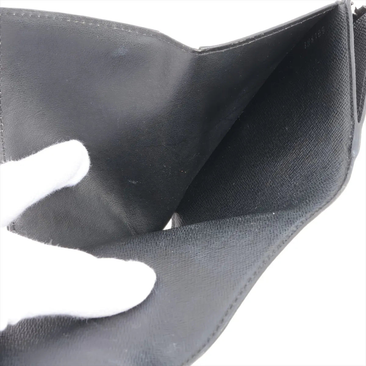 Louis Vuitton Twist Compact Wallet Black Epi 3350