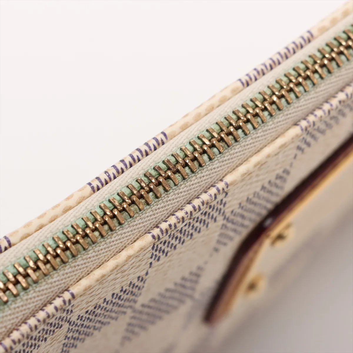 Louis Vuitton Eva Crossbody Damier Azur 3357
