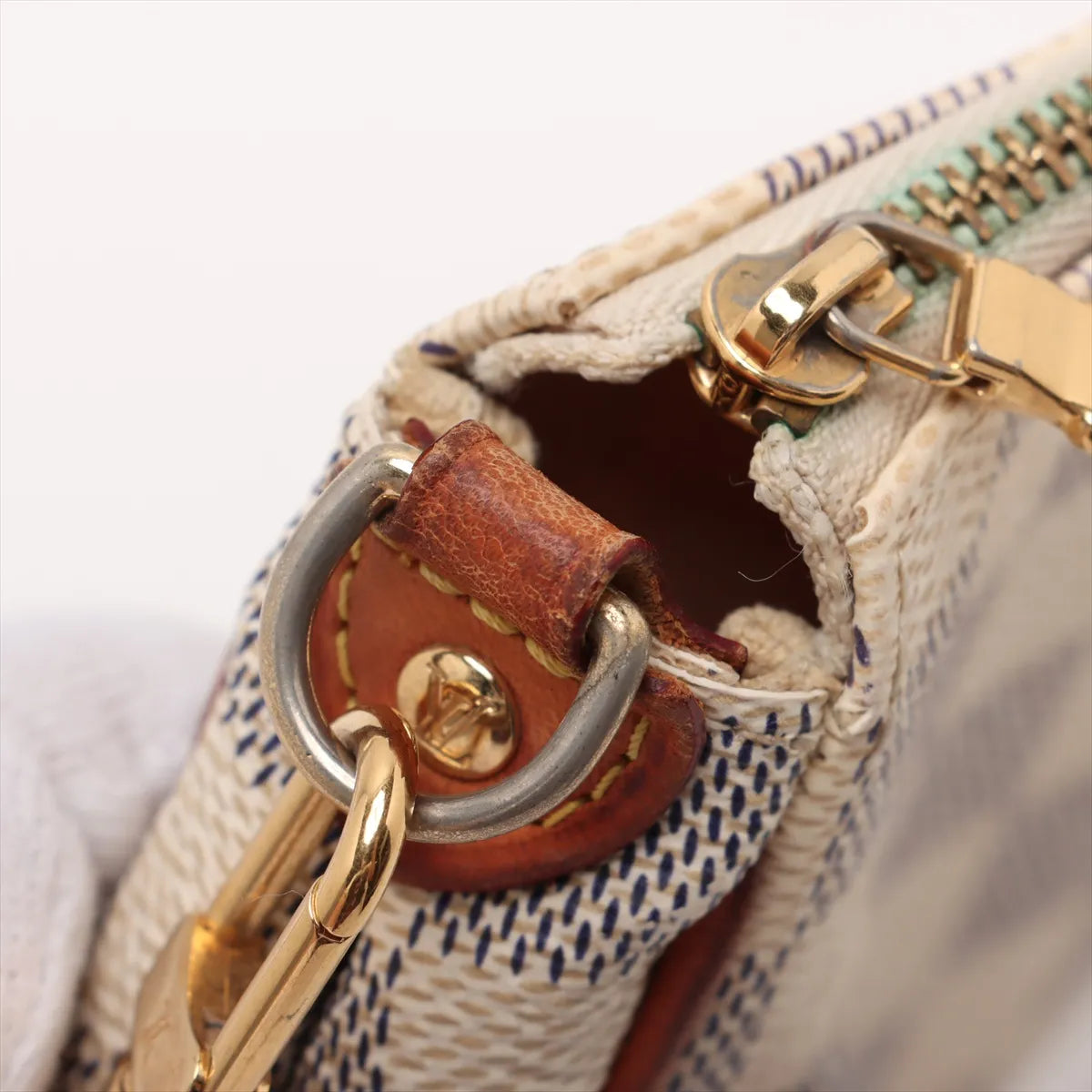 Louis Vuitton Eva Crossbody Damier Azur 3357