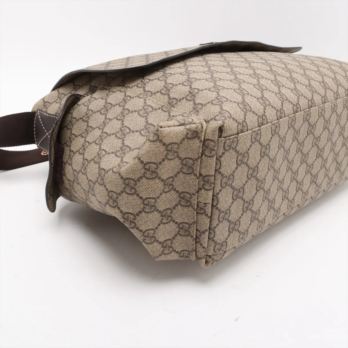Gucci Diaper Bag GG Supreme 3358