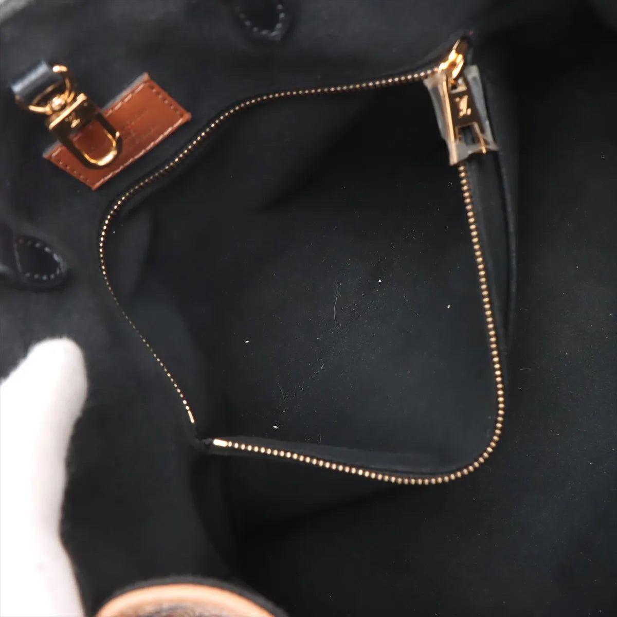 Louis Vuitton OnTheGo MM Wild At Heart Black 3412