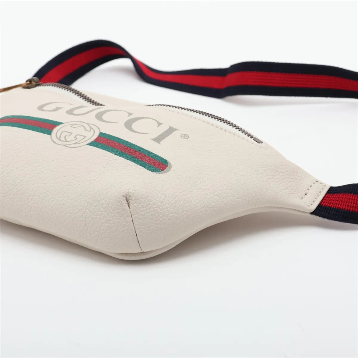 Gucci Logo Print Sling Waist Belt Bag White Leather 3484