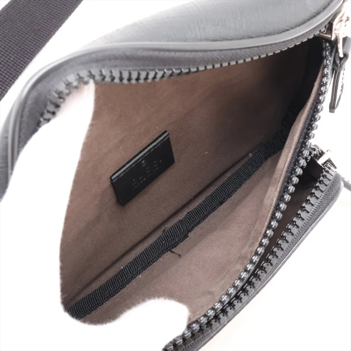Gucci Sling Waist Belt Bag GG Supreme Beige Black 3482