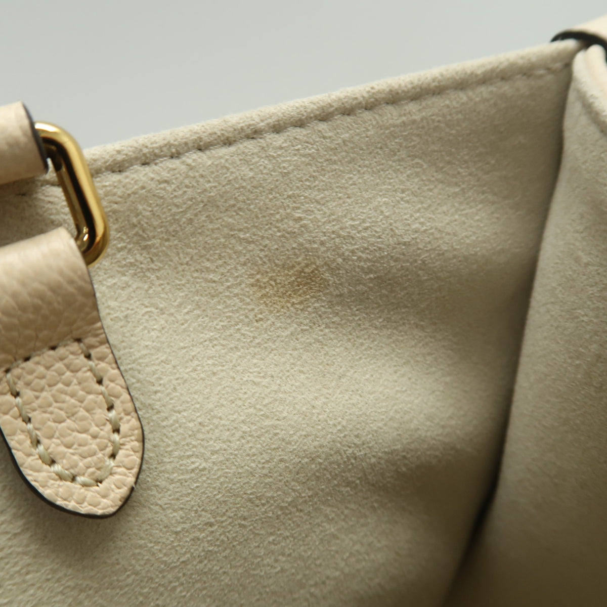 Louis Vuitton OnTheGo MM By The Pool Beige Monogram Giant 3084