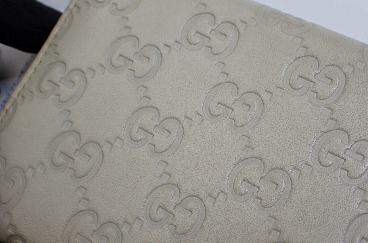 Gucci Chain Wallet Ivory Guccisima 3173