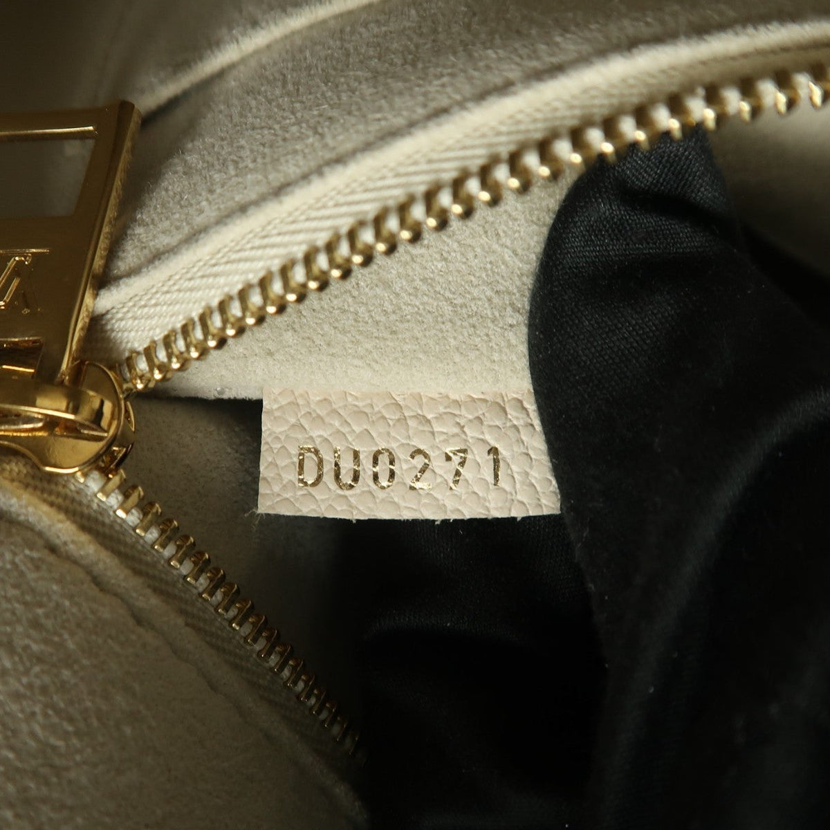 Louis Vuitton OnTheGo MM By The Pool Beige Monogram Giant 3084