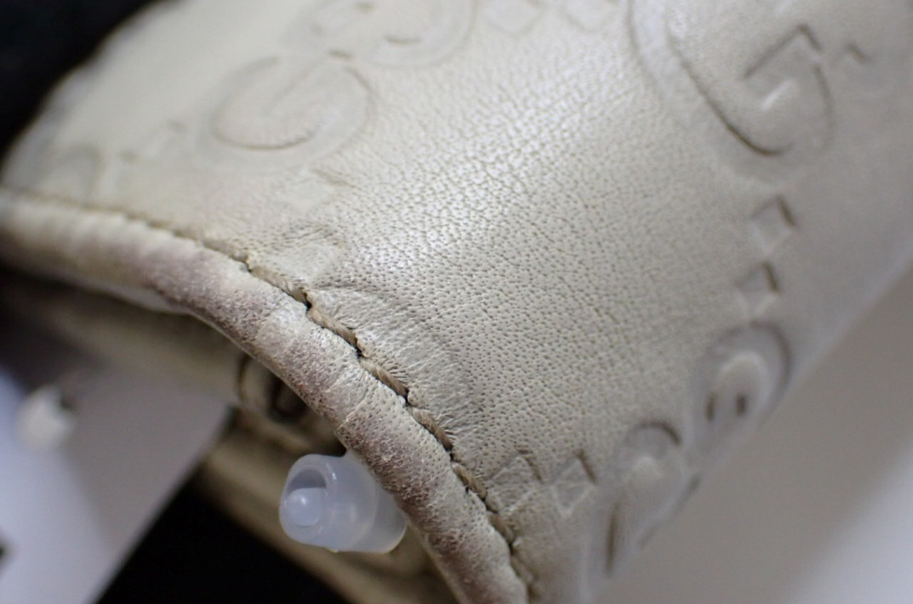 Gucci Chain Wallet Ivory Guccisima 3173