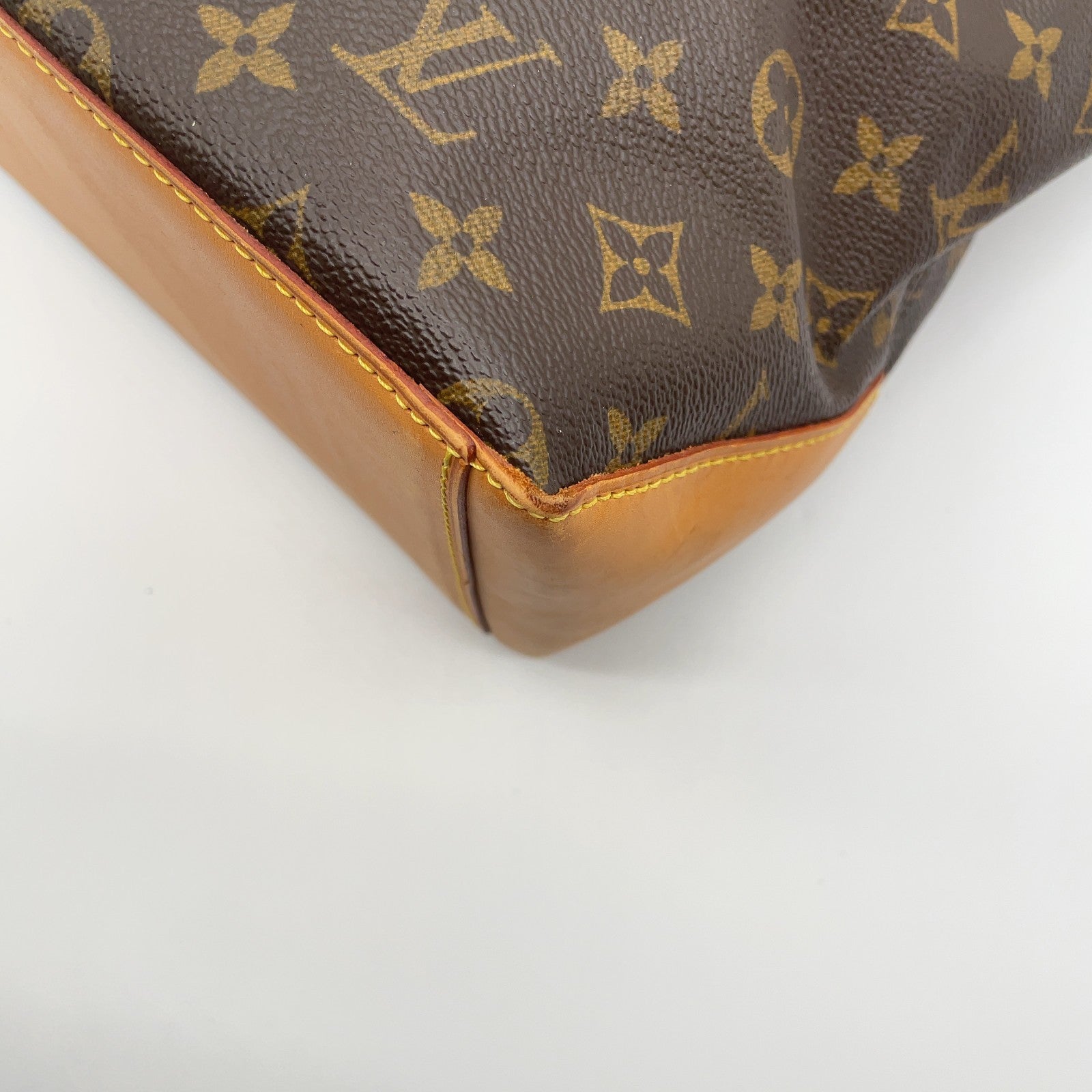 Louis Vuitton Cabas Mezzo Monogram 3322