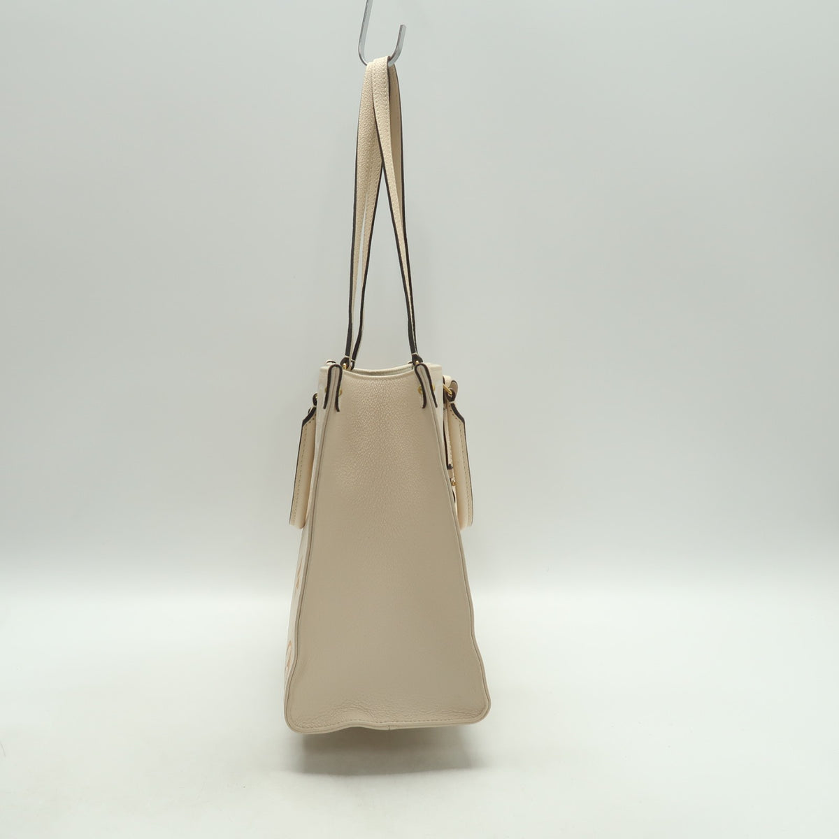 Louis Vuitton OnTheGo MM By The Pool Beige Monogram Giant 3084