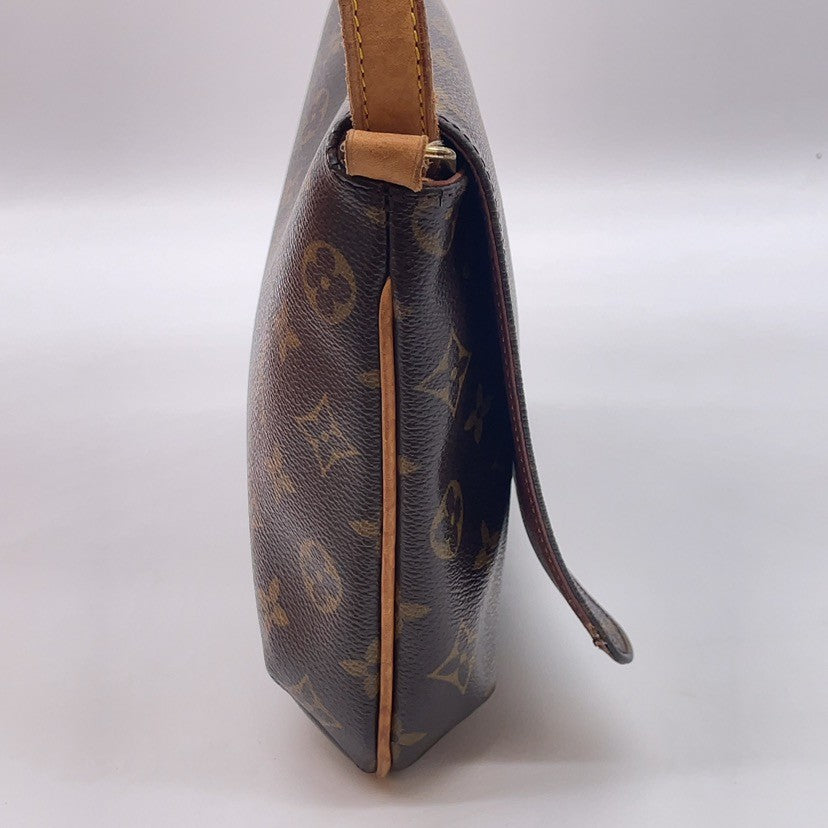 Louis Vuitton Musette Tango Crossbody Monogram 3323