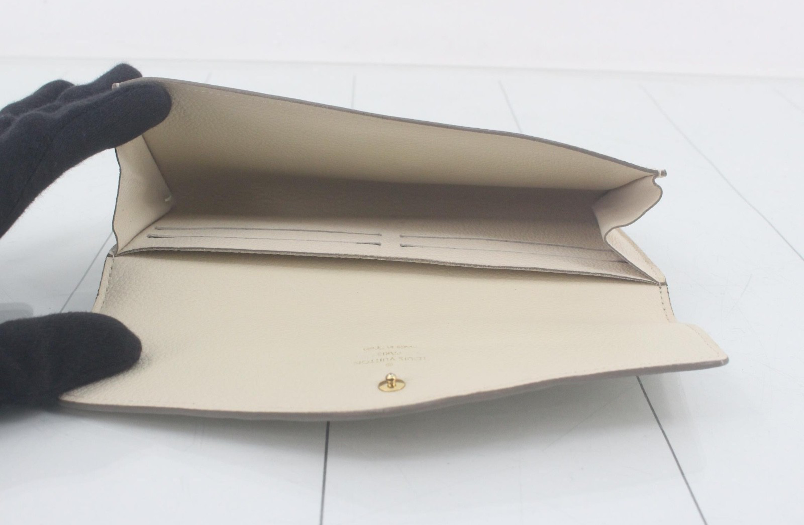 Louis Vuitton Curieuse Wallet Ivory Empreinte 3172